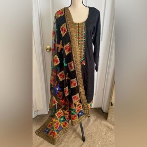 PAKISTANI DESIGNER DRESS 3 PIECE